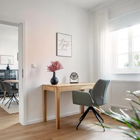 Geschmackvoll! 2 Schlafzimmer! Klimatisiert! Gassenviertel-fußgängerzone! Wohnzimmer! Küche! Bad! Apartment Bayreuth