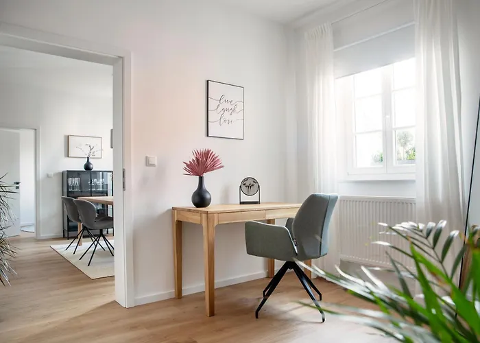 Geschmackvoll! 2 Schlafzimmer! Klimatisiert! Gassenviertel-fußgängerzone! Wohnzimmer! Küche! Bad! Apartment Bayreuth